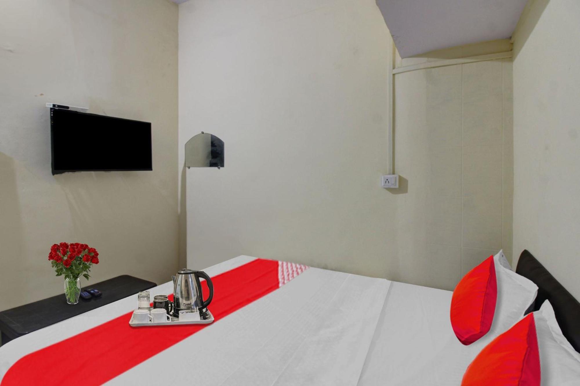 Super Hotel O Mr Nágpur Kültér fotó